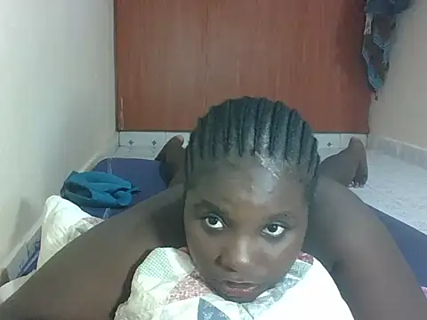 hotebbbyy online show from 04-26-26, 08:34