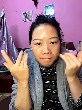 Hellen 111 online show from 12-06-24, 01:33