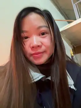 Hellen 111 online show from 01-18-25, 02:33