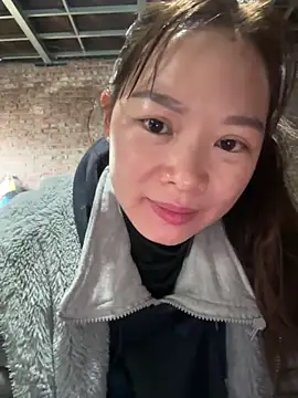 Hellen 111 online show from 02-26-25, 06:58