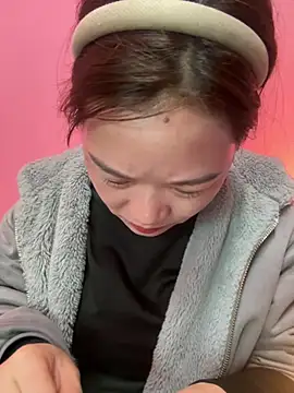 Hellen 111 online show from 03-11-25, 01:16