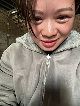 Hellen 111 online show from 03-11-25, 05:38