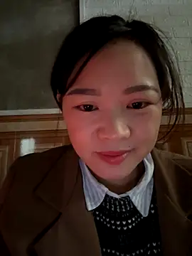 Hellen 111 online show from 11-22-25, 05:06