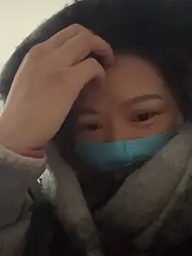 Hellen 111 online show from 12-18-25, 07:47