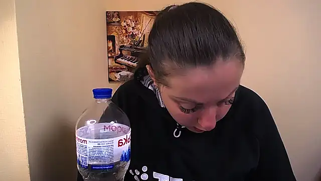  Annabelle Lee online show from 10-10-25, 06:23