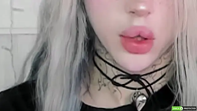 Snapshot of Joy_Barker chatting on 10-21-25, 09:10 Joy Barker online show from 10-21-25, 09:10