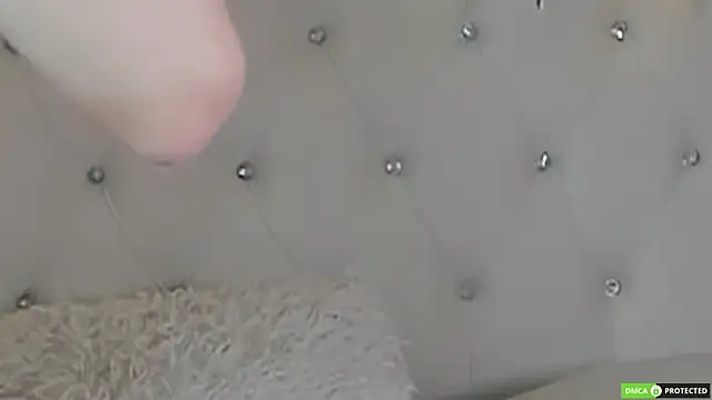 Snapshot of Joy_Barker chatting on 12-14-25, 03:34 Joy Barker online show from 12-14-25, 03:34