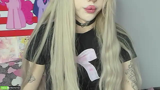 Joy Barker online show from 03-08-26, 01:15