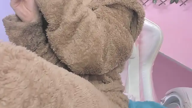 meribeth303av online show from 12-24-24, 02:54