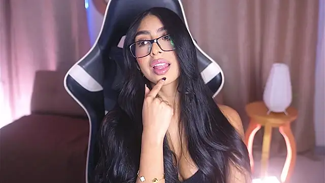 Sara albrecht online show from 01-30-25, 12:48