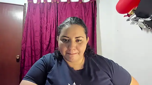 tetasgrandes karol online show from 12-31-24, 08:23