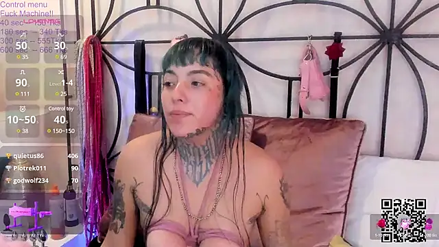 luxifer 666  online show from 01-09-25, 02:01