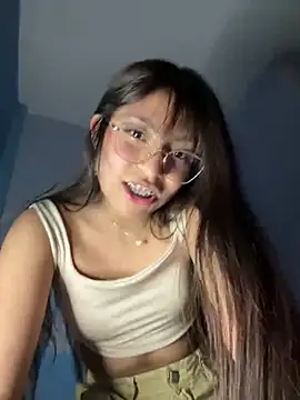Lily candy X online show from 12-16-24, 05:49