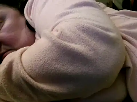 WHITEDAROSE online show from 02-10-25, 11:04