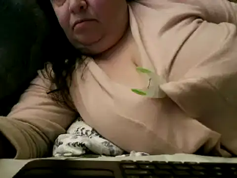 WHITEDAROSE online show from 02-10-25, 10:40