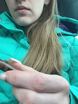 Snapshot of KateRedgar chatting on 03-08-25, 01:25 KateRedgar online show from 03-08-25, 01:25