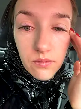 Snapshot of KateRedgar chatting on 11-06-25, 07:20 KateRedgar online show from 11-06-25, 07:20