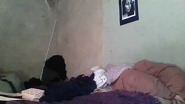 Moorella1 online show from 10-13-25, 07:19