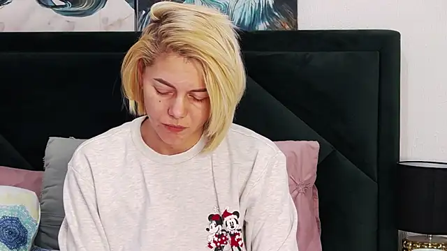 tanyagrey online show from 02-25-26, 06:34