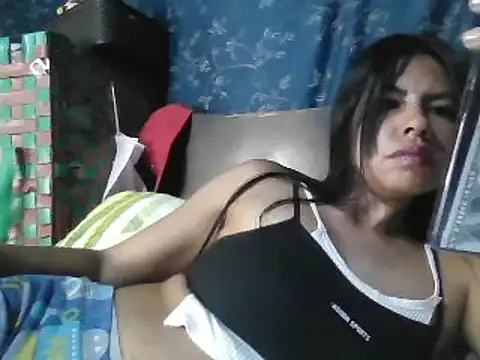 Alanagracia online show from 01-28-25, 05:14