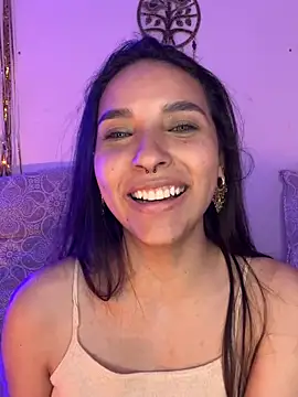 ThaliaRivera  online show from 02-04-25, 01:56