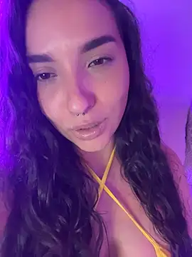 Snapshot of ThaliaRivera_ chatting on 05-06-26, 03:13 ThaliaRivera online show from 05-06-26, 03:13