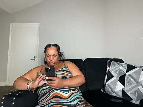 Snapshot of Badgirlbrittt chatting on 01-31-25, 08:33 Badgirlbrittt online show from 01-31-25, 08:33