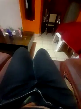 miicheele32 online show from 01-29-25, 07:46