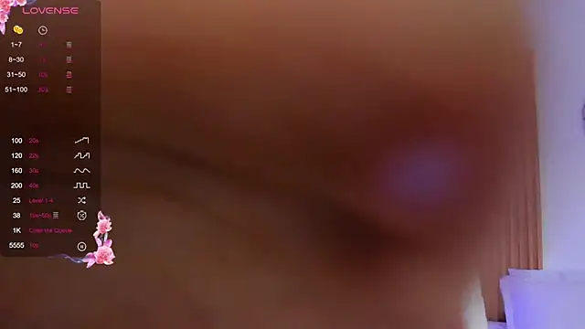 Snapshot of sophiecherry_ chatting on 02-18-25, 08:27 sophiecherry online show from 02-18-25, 08:27