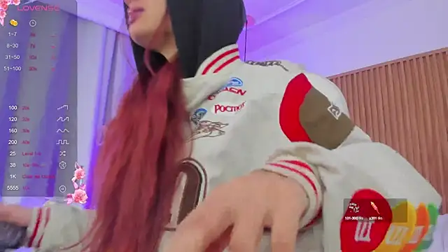 Snapshot of sophiecherry_ chatting on 02-24-25, 04:27 sophiecherry online show from 02-24-25, 04:27