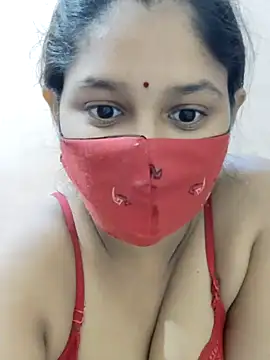 Snapshot of IND_COUPLE1 chatting on 12-18-24, 06:25 IND COUPLE1 online show from 12-18-24, 06:25