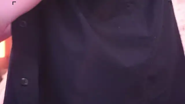 Snapshot of Charming_Daphny chatting on 03-07-25, 08:23 Charming Daphny online show from 03-07-25, 08:23