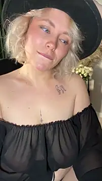 Charming Daphny online show from 04-30-26, 08:42