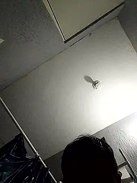 Snapshot of CRUZZ94 chatting on 11-07-25, 04:23 CRUZZ94 online show from 11-07-25, 04:23