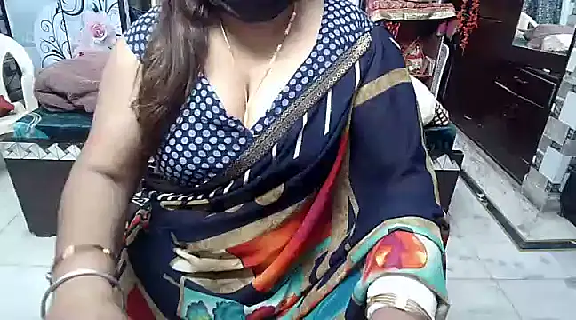 kiranpreet85 online show from 12-23-24, 12:19