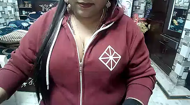 kiranpreet85 online show from 01-20-25, 05:06