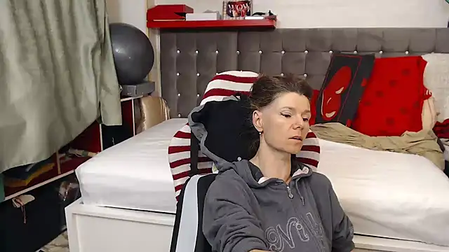 kellyterapy online show from 05-16-26, 12:40