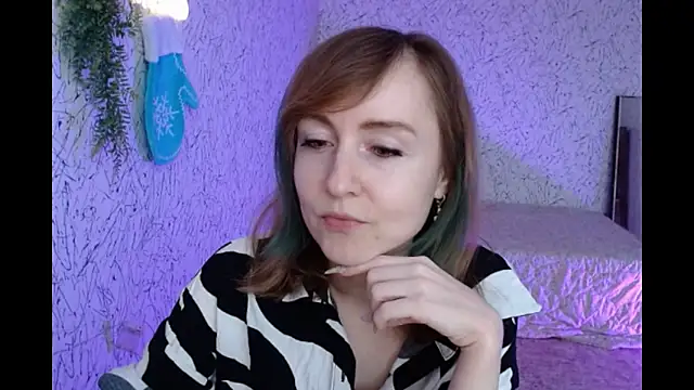 Athena Richards online show from 03-20-25, 09:48