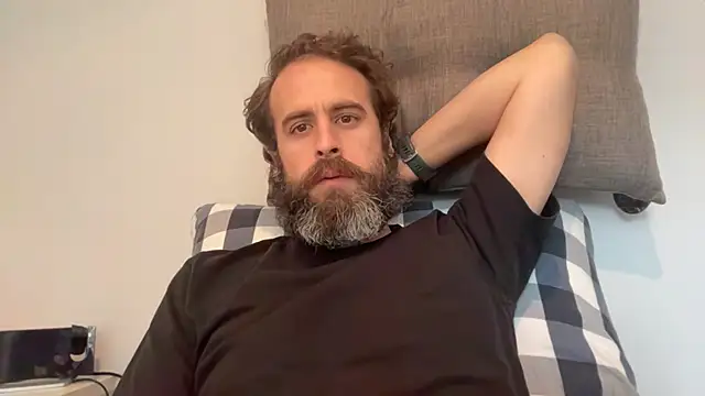 Snapshot of StarrMan99 chatting on 12-05-24, 11:49 StarrMan99 online show from 12-05-24, 11:49