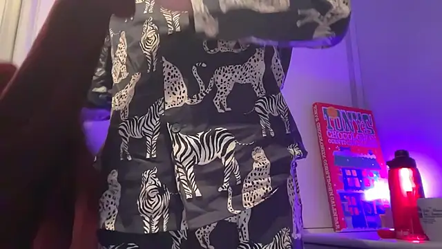 Snapshot of StarrMan99 chatting on 12-26-24, 08:11 StarrMan99 online show from 12-26-24, 08:11