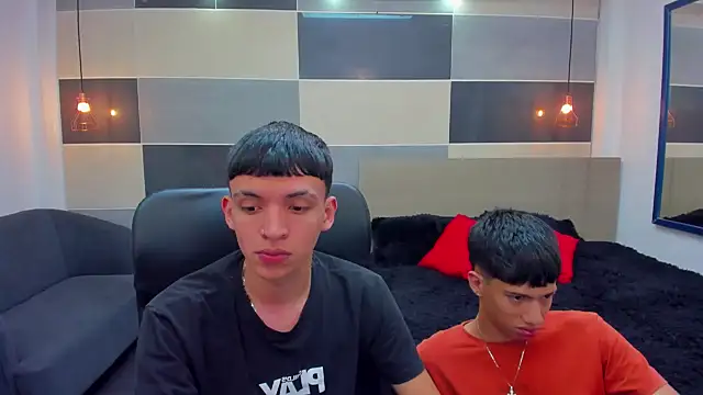 Juan Nd Steven online show from 12-04-24, 04:21