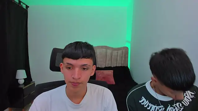 Juan Nd Steven online show from 09-11-25, 04:45