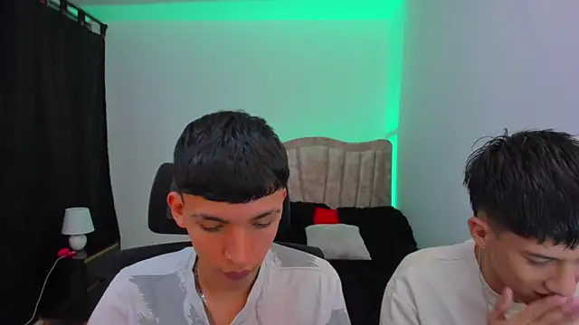 Juan Nd Steven online show from 09-27-25, 04:17