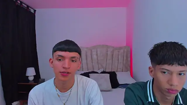 Juan Nd Steven online show from 10-11-25, 04:12