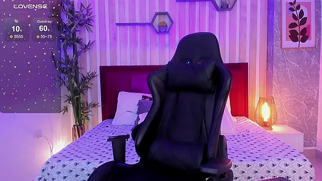 miah connor online show from 12-30-24, 05:15