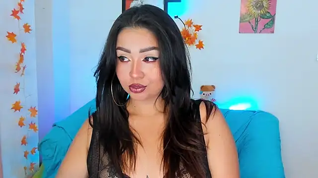 LiahDiaz online show from 01-26-25, 05:13