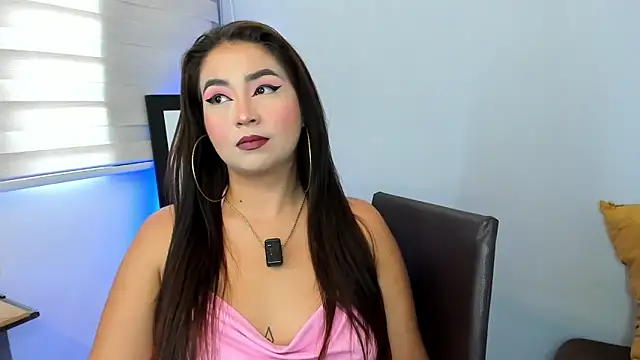 LiahDiaz online show from 04-17-26, 02:20