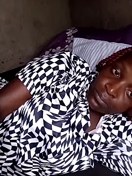 pretty prickle online show from 11-29-25, 09:45