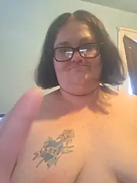 Snapshot of mcv131985 chatting on 01-12-25, 11:15 mcv131985 online show from 01-12-25, 11:15