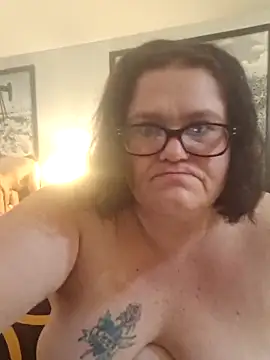 Snapshot of mcv131985 chatting on 01-14-25, 05:40 mcv131985 online show from 01-14-25, 05:40